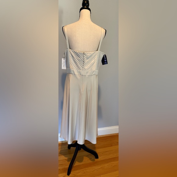 NEW* Calvin Klein Collection Evening Cocktail Dress Silky Fit & Flare Stone 14 - Picture 6 of 16